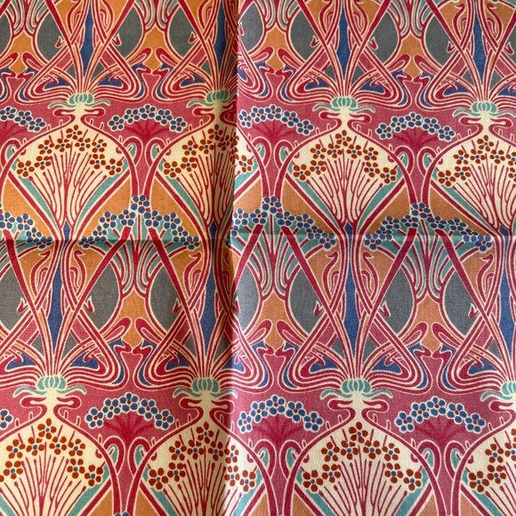 Vintage Liberty of London Cotton Handkerchief – Art Nouveau Floral Print - Picture 3 of 9